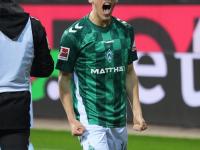 德甲赛程吃紧，斯图加特赛后手感冰凉，质疑声仍在，团队化学反应显著(德甲斯图加特阵容)-金年会官网首页