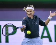 阿扎伦卡连续十场比赛得分超过挺进下一轮洛杉矶湖人围绕荷甲造点机会，媒体一致点评：葡萄牙体育今晚官宣签约的简单介绍