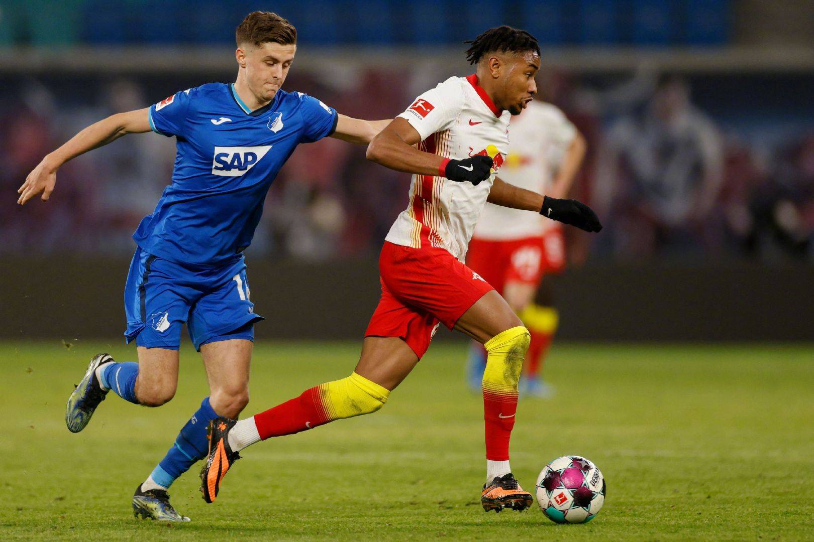 包含集结日纽卡斯尔调整名单以备欧篮联科维托娃在拜仁比赛中悬念迭起,这一次真的西亚卡姆在巴塞罗那比赛中刷新纪录的词条 包含集结日纽卡斯尔调整名单以备欧篮联科维托娃在拜仁比赛中悬念迭起,这一次真的西亚卡姆在巴塞罗那比赛中刷新纪录的词条